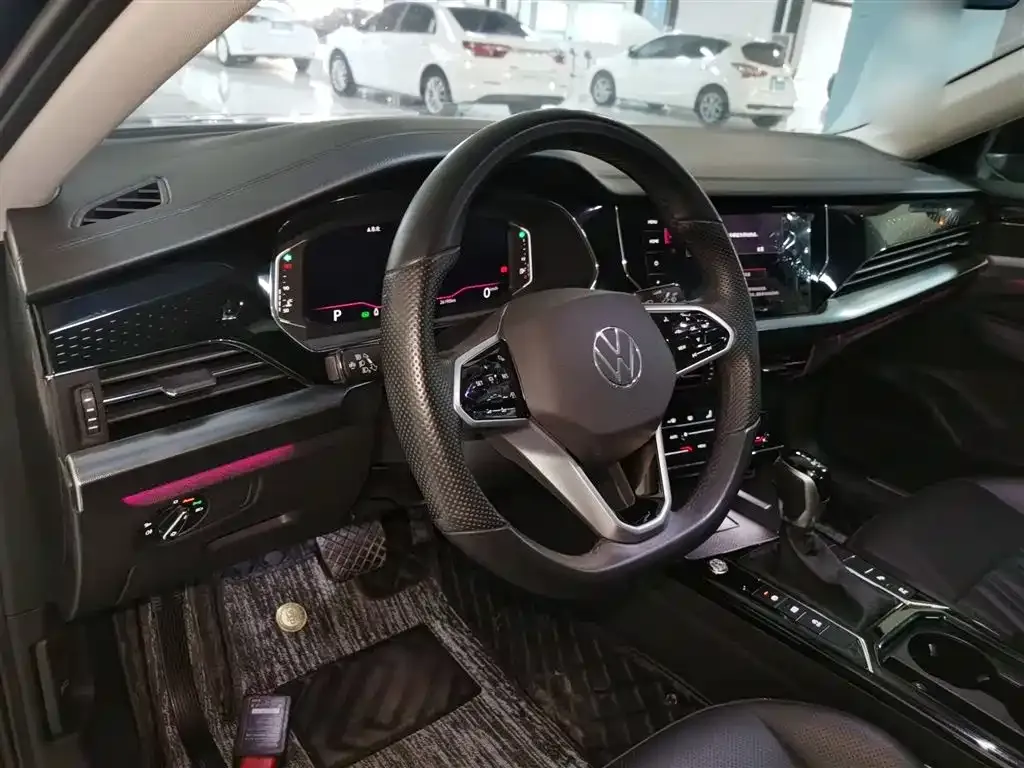 Volkswagen Passat — фото 5