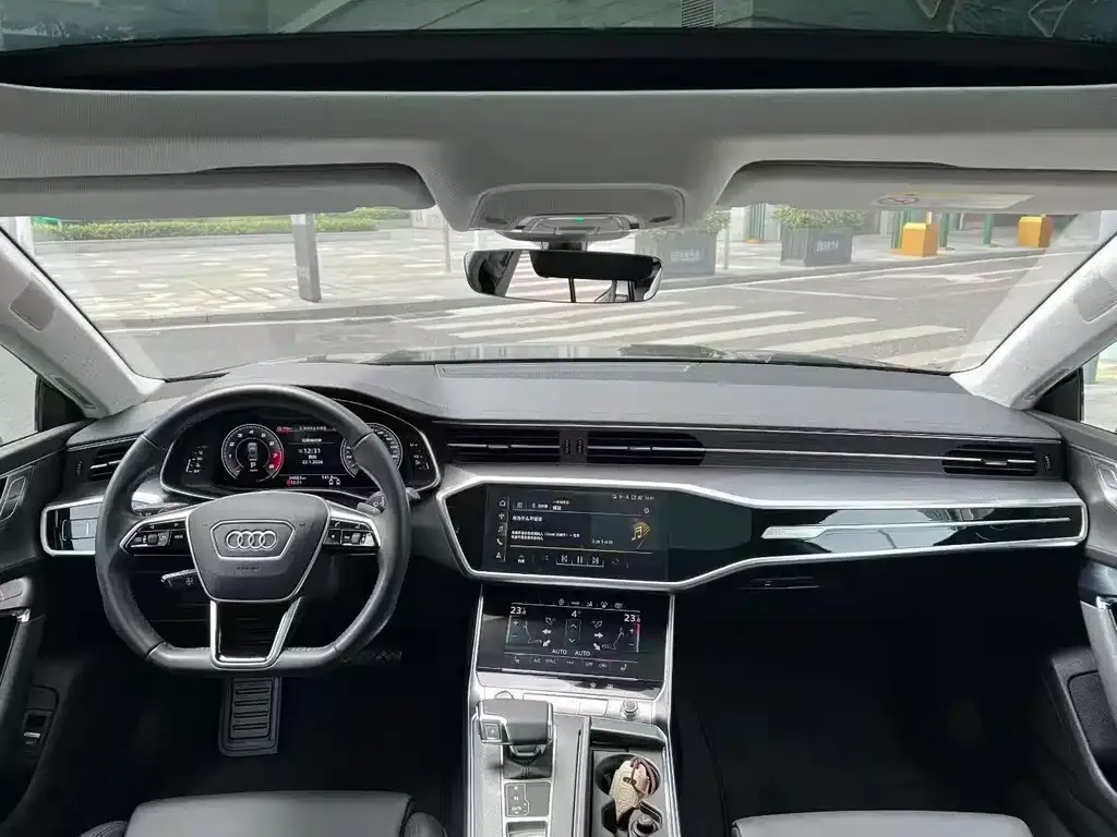 Audi A7 — фото 2