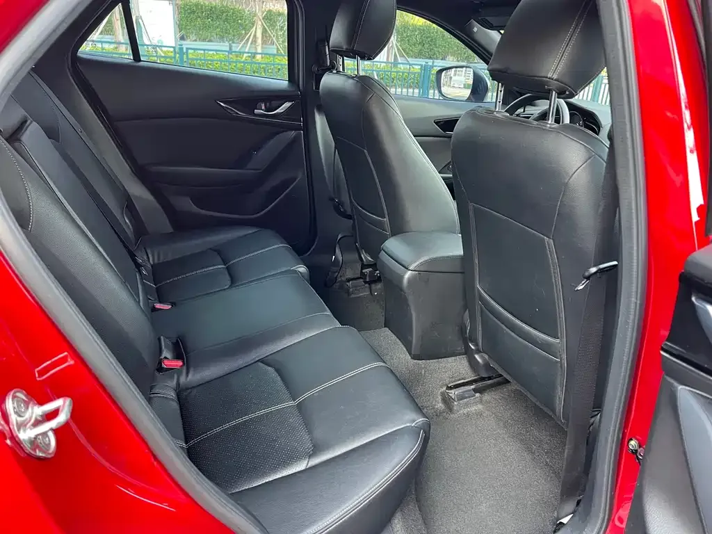 Mazda CX-4 2021 из CN, фото 6