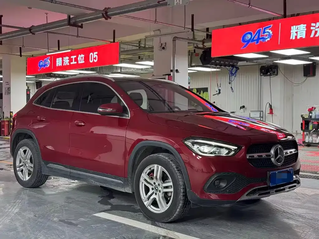 Mercedes-Benz GLA — фото 10