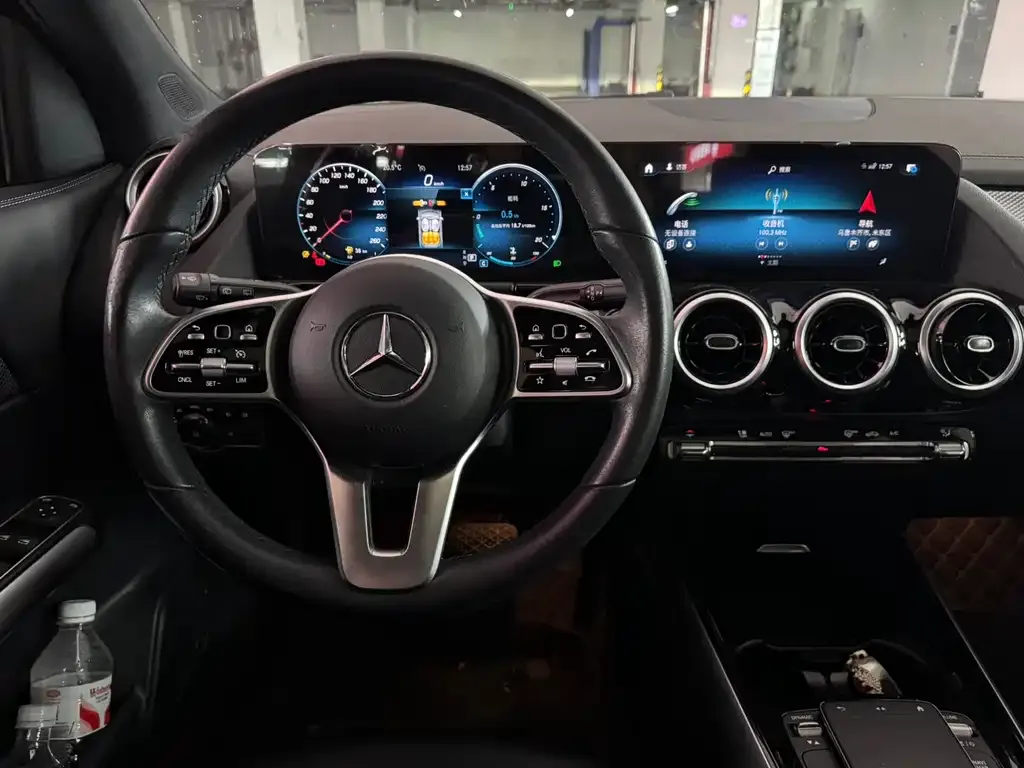 Mercedes-Benz GLA — фото 6