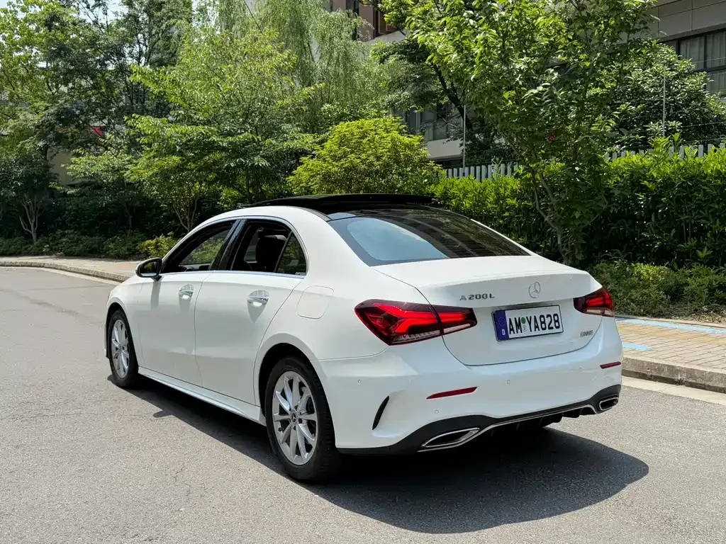 Mercedes-Benz A-Class — фото 2