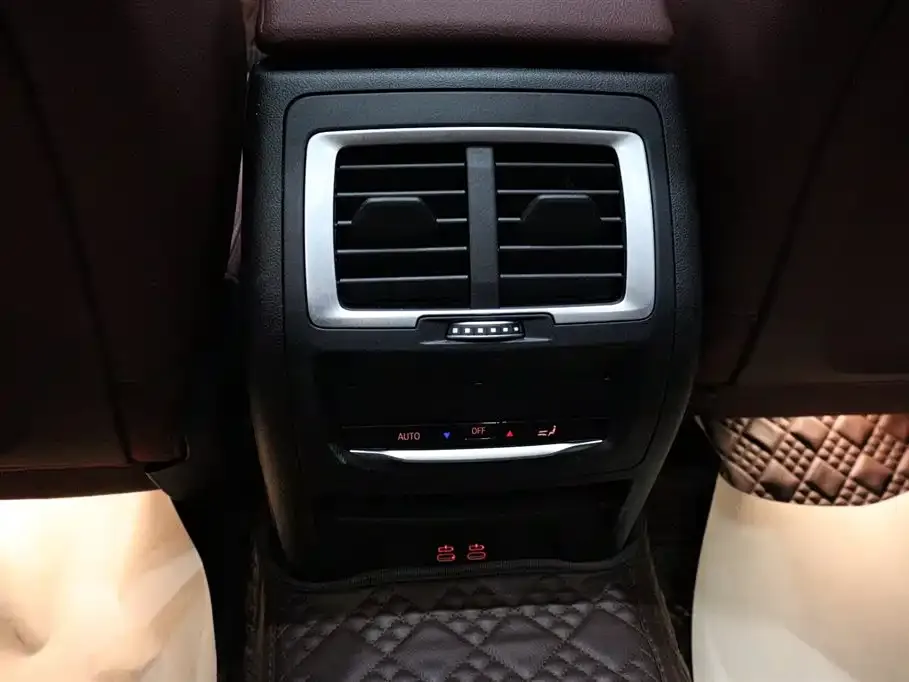 BMW X3 2024 из CN, фото 3