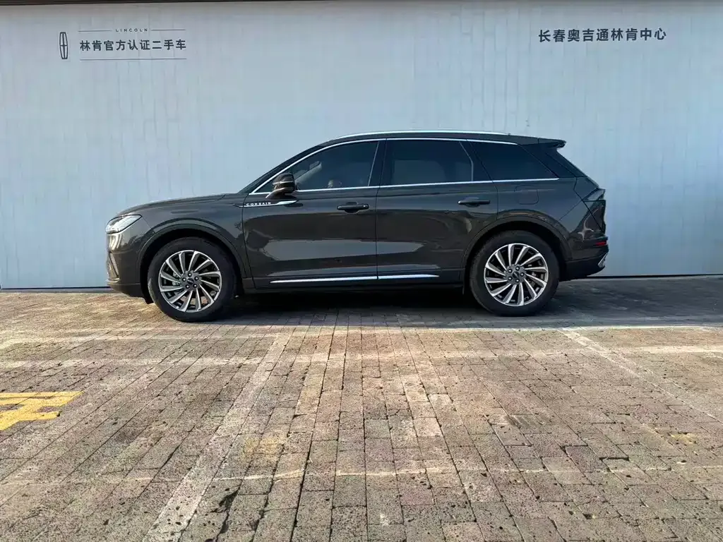 Lincoln Corsair 2023 из CN, фото 3