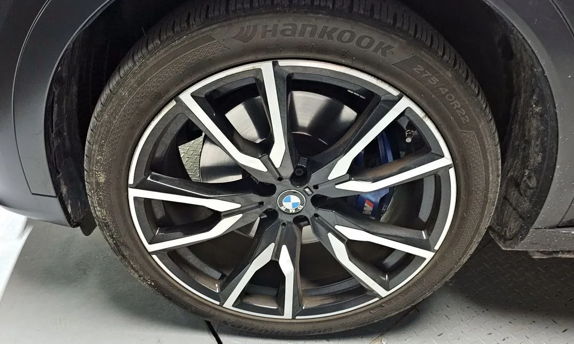 BMW X7 2021 из KR, фото 2