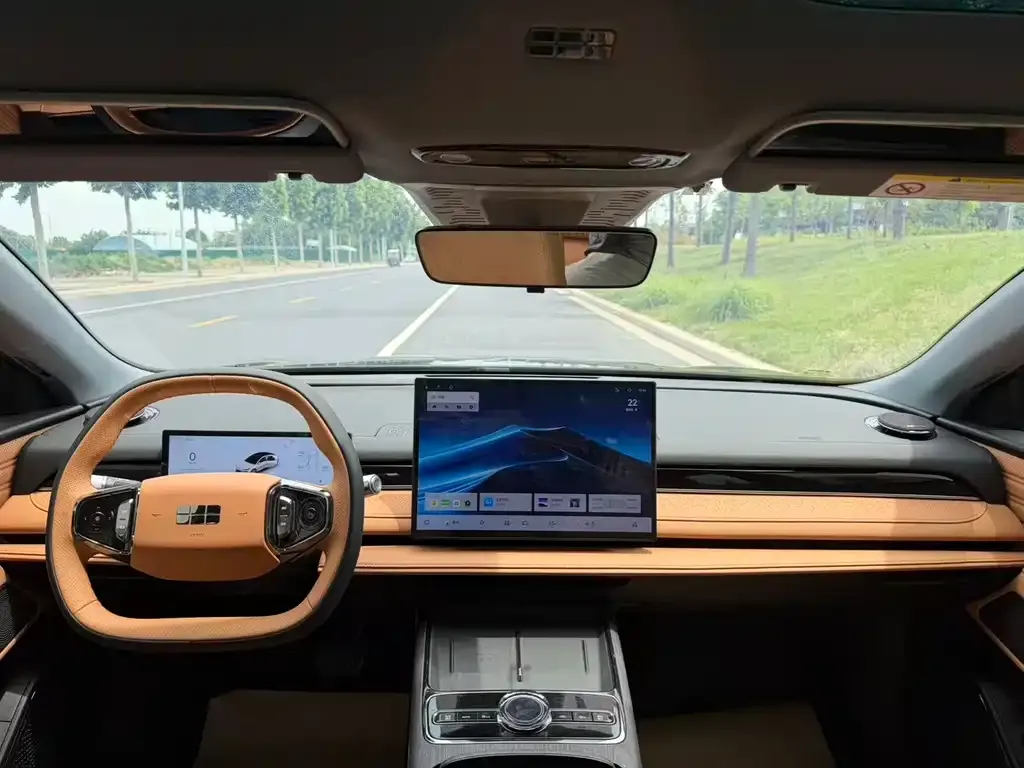 Geely Galaxy Xingyao 8 2025 из CN, фото 2