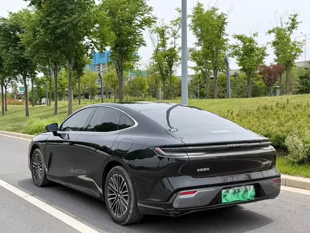 Geely Galaxy Xingyao 8 2025 из CN, фото 7