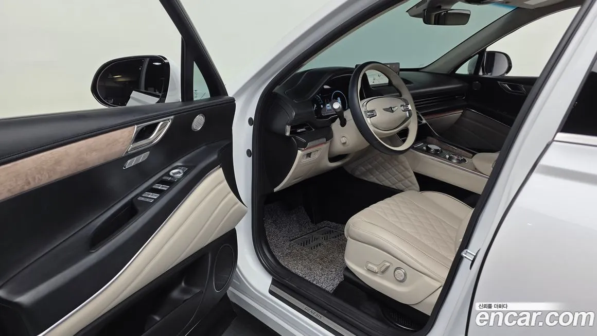 Genesis GV80 — фото 10