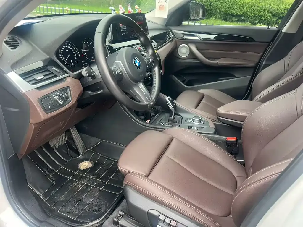 BMW X1 2021 из CN, фото 3