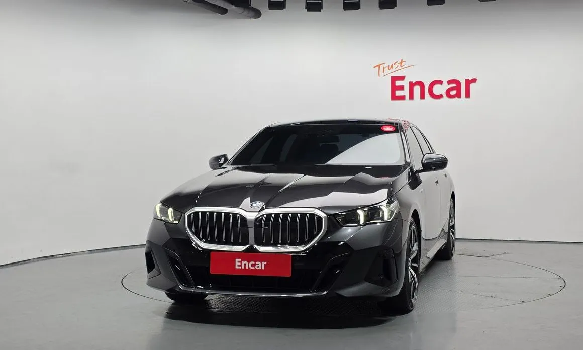BMW 5-Series 2024 из KR, фото 6