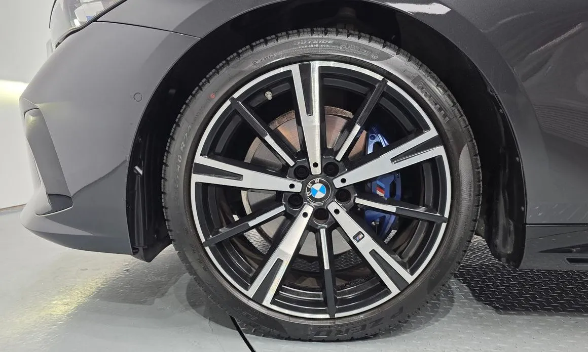 BMW 5-Series 2024 из KR, фото 9