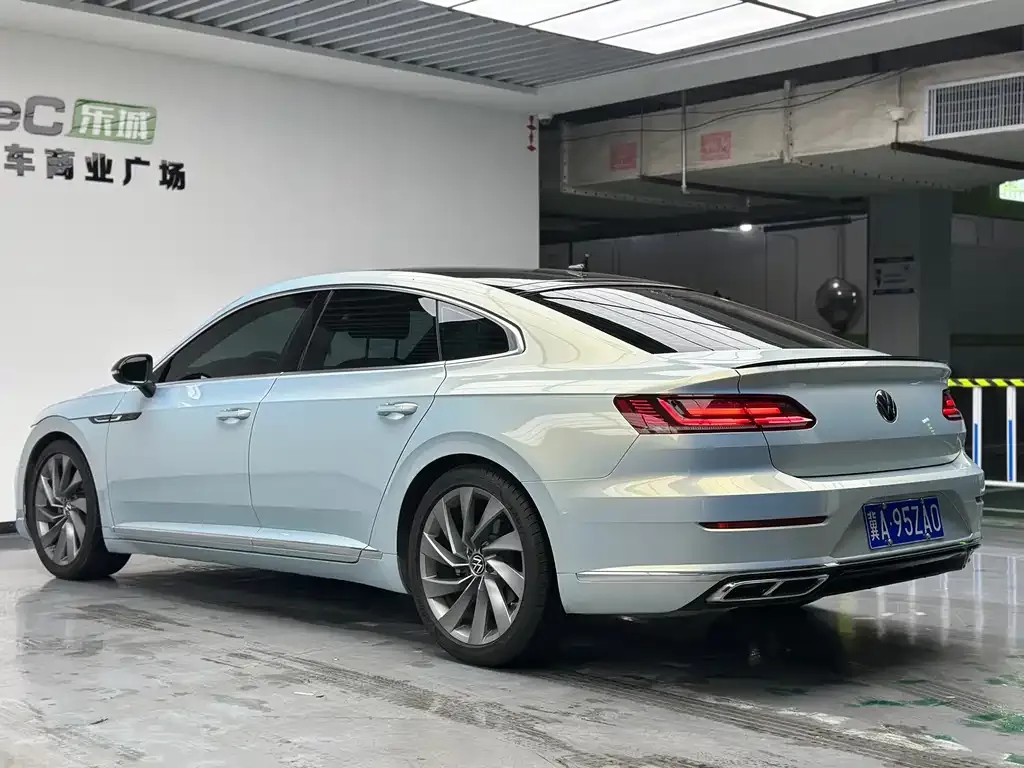 Volkswagen CC — фото 4