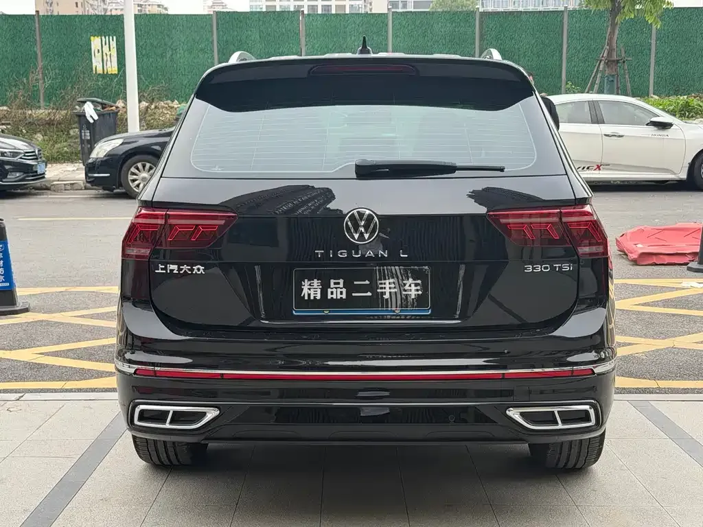 Volkswagen Tiguan L — фото 5