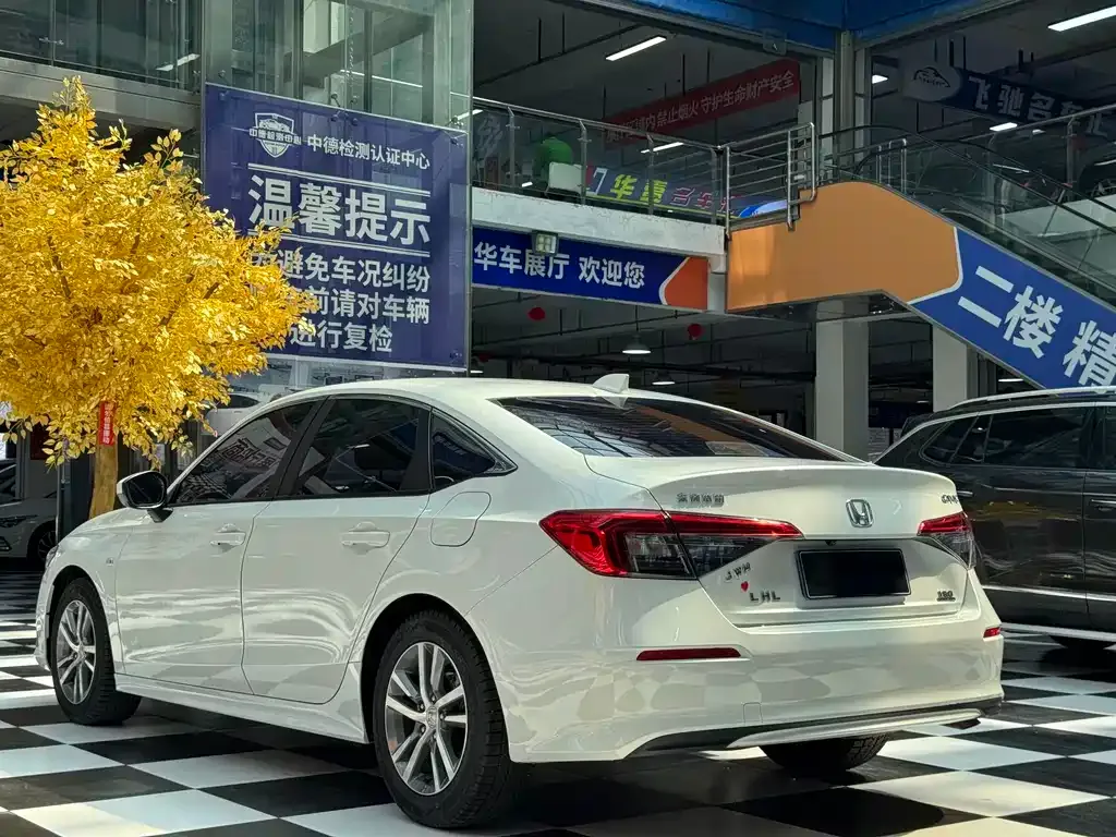Honda Civic 2023 из CN, фото 9