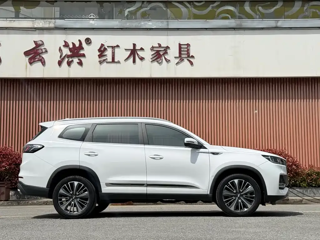 Chery Tiggo 8 PLUS — фото 10