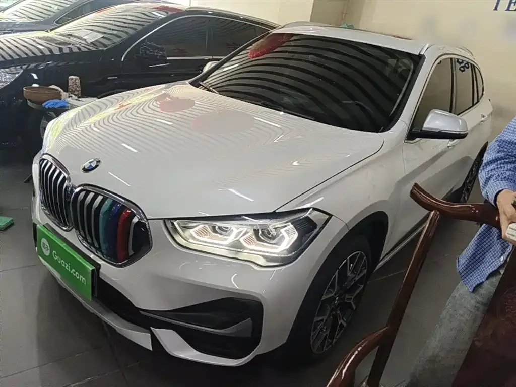 BMW X1 — фото 2