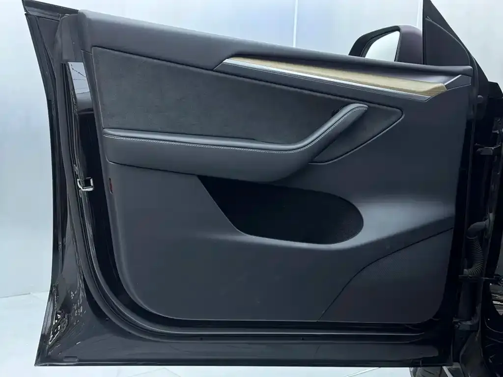 Tesla Model Y 2021 из CN, фото 2