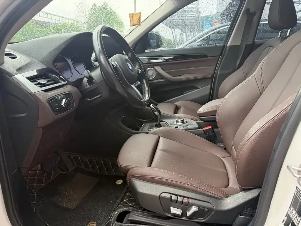 BMW X1 2022 из CN, фото 3