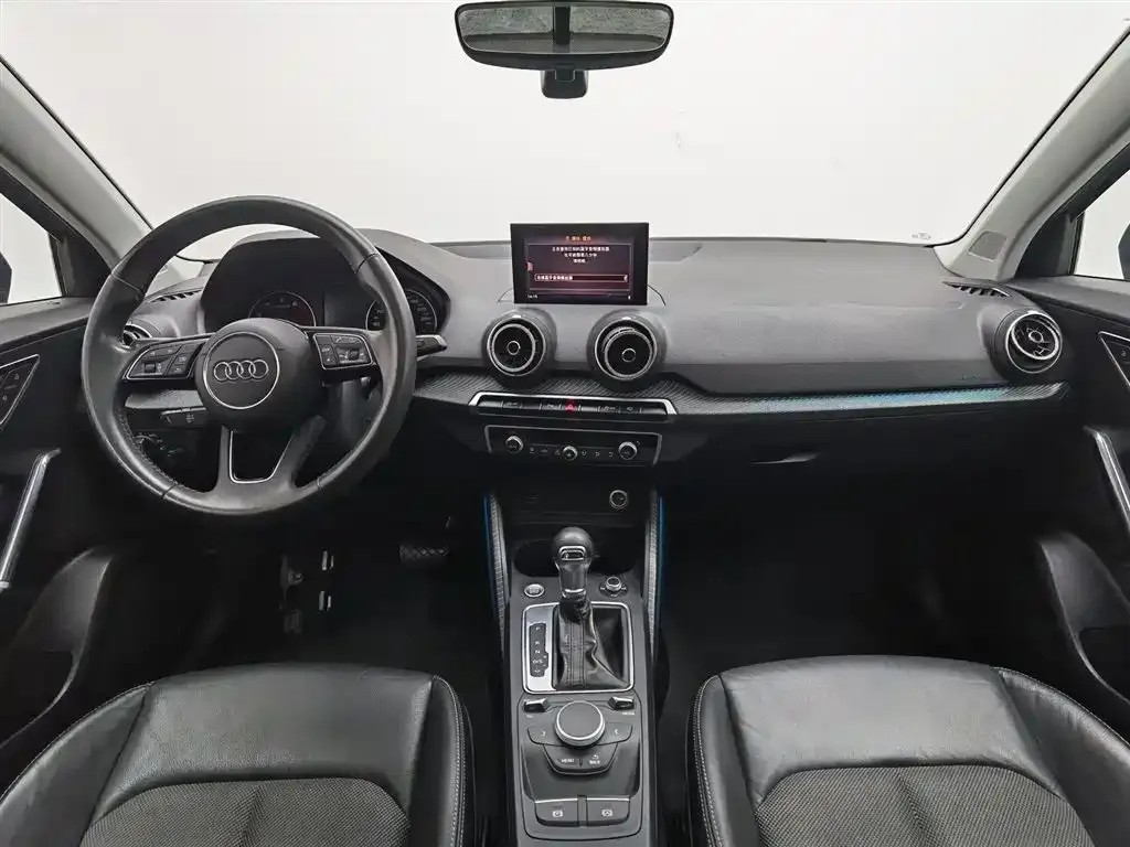 Audi Q2L 2021 из CN, фото 5