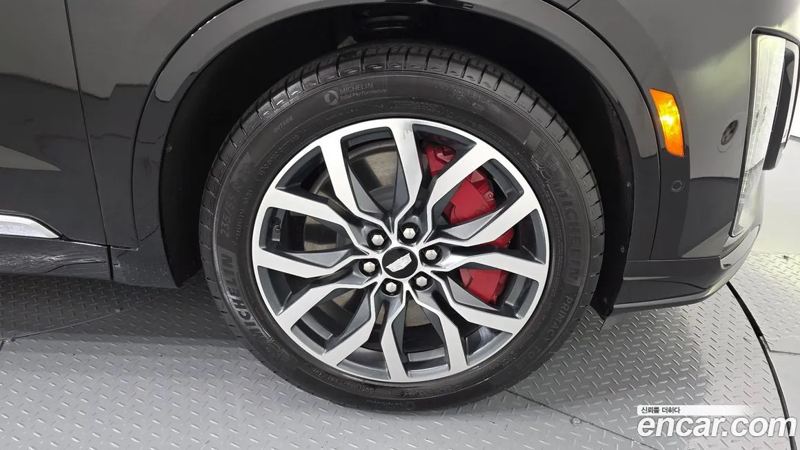 Cadillac XT6 2023 из KR, фото 8