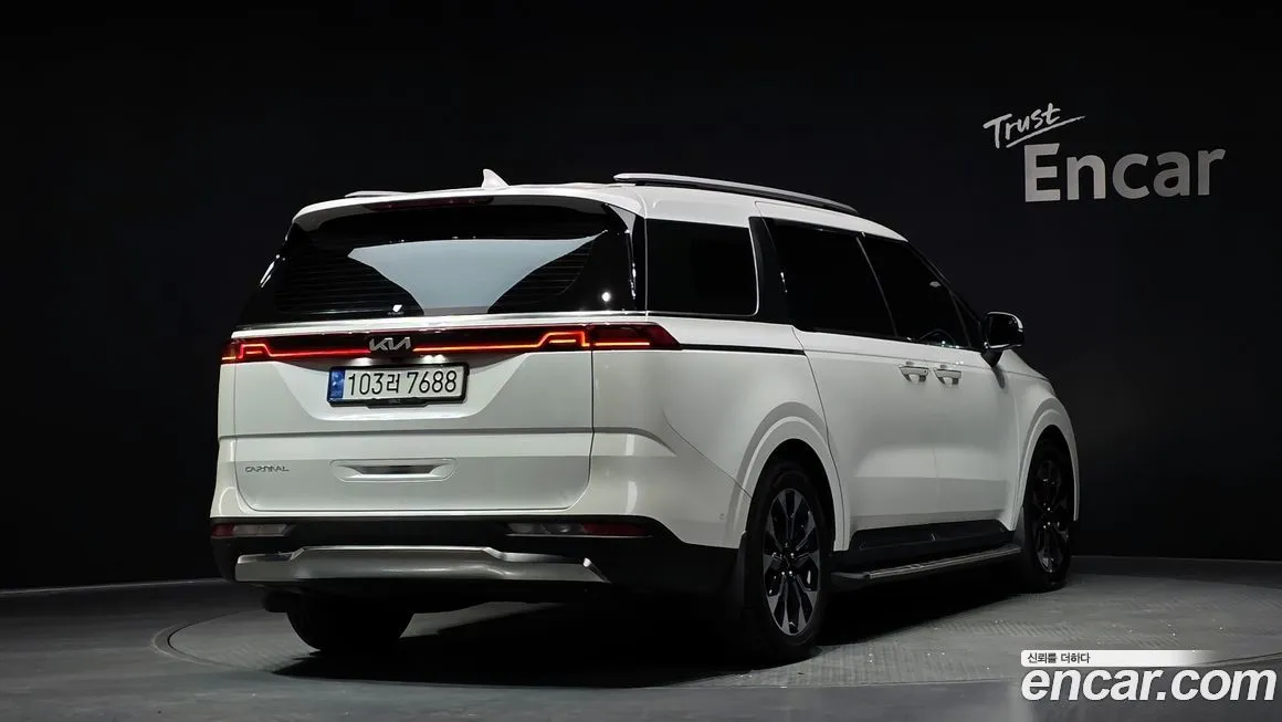 Kia Carnival 2023 из KR, фото 2