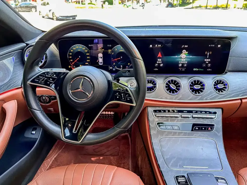 Mercedes-Benz CLS — фото 5