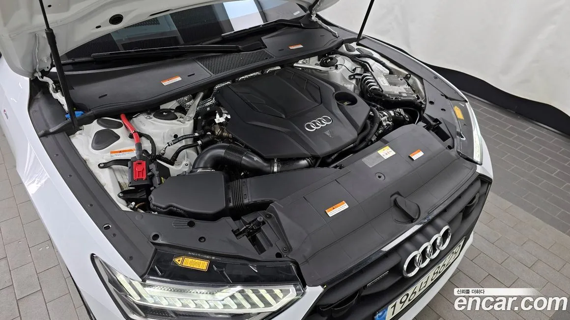 Audi A7 — фото 9