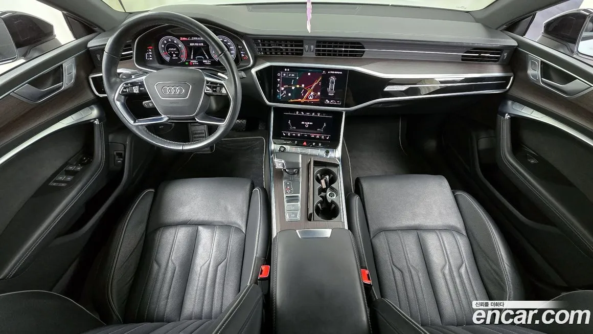 Audi A7 — фото 10
