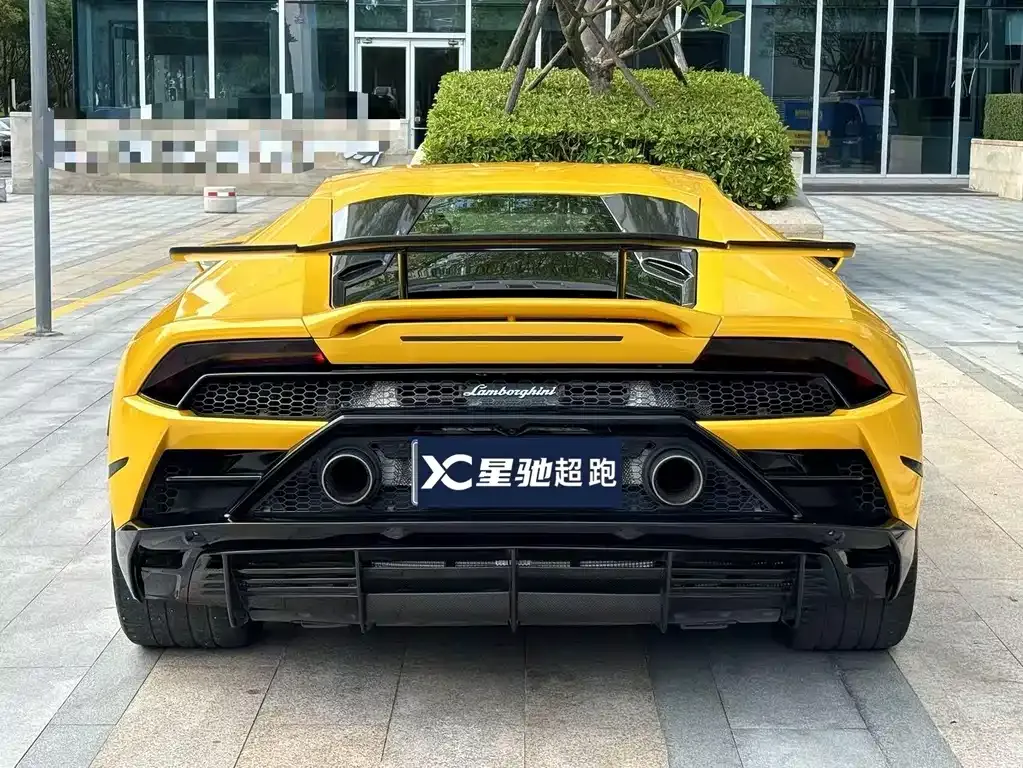 Lamborghini Huracan — фото 7