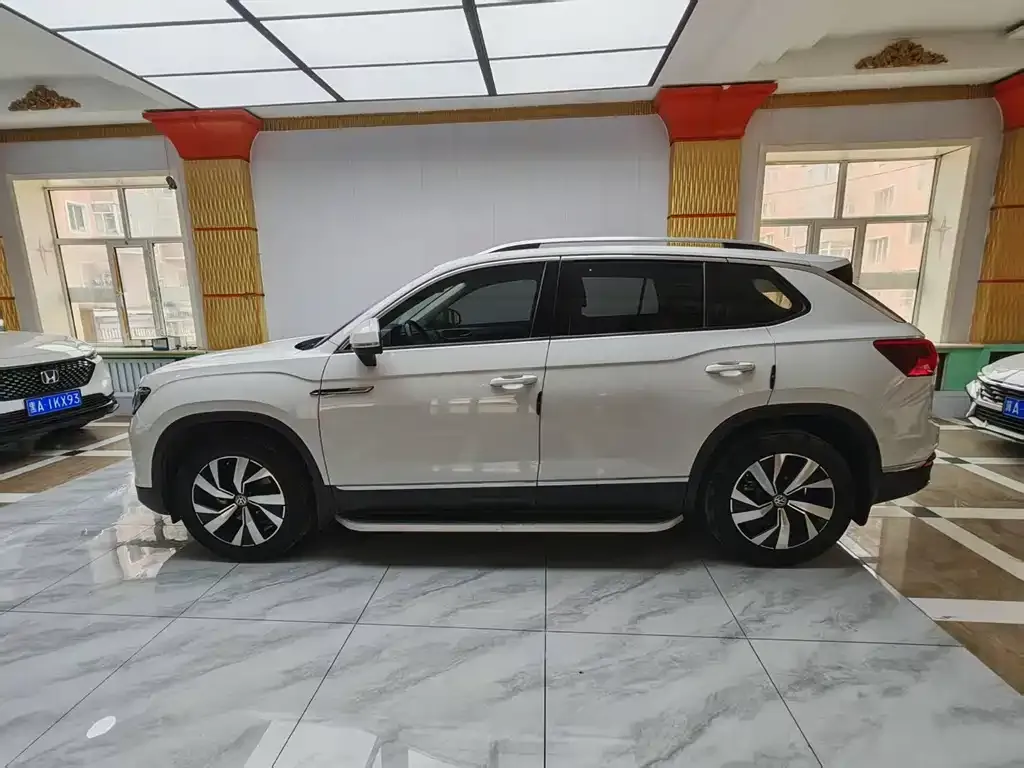 Volkswagen Tayron 2022 из CN, фото 5
