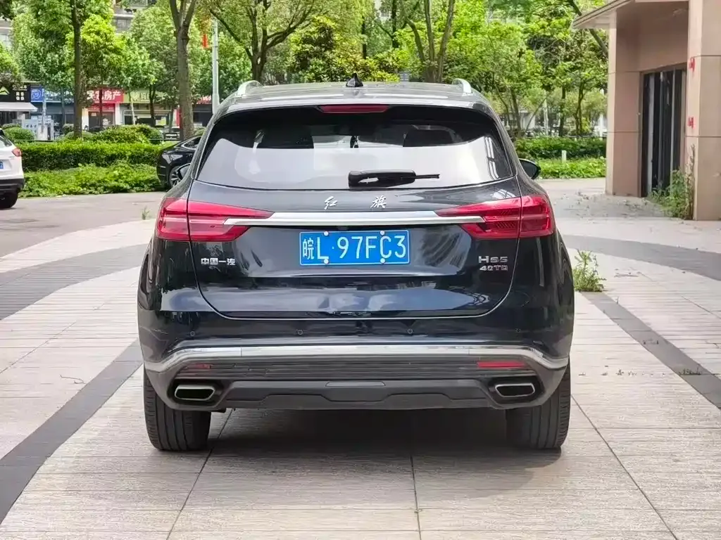 Hongqi HS5 — фото 5