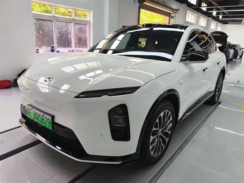 NIO EC6 — фото 1