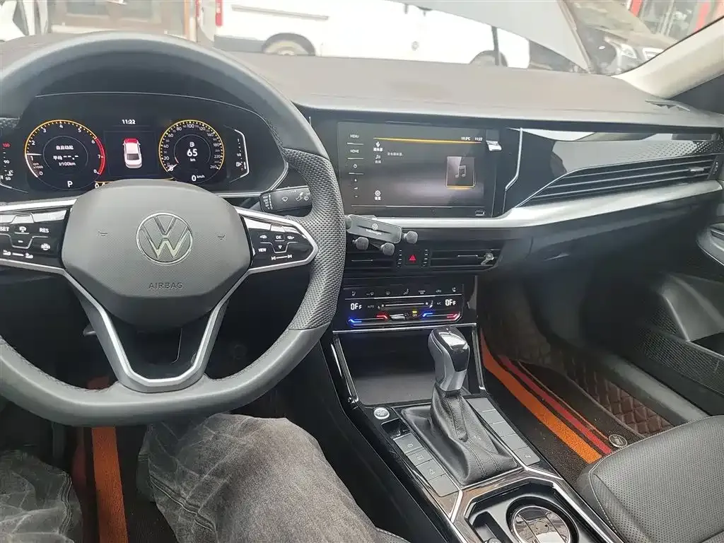 Volkswagen Passat 2024 из CN, фото 4
