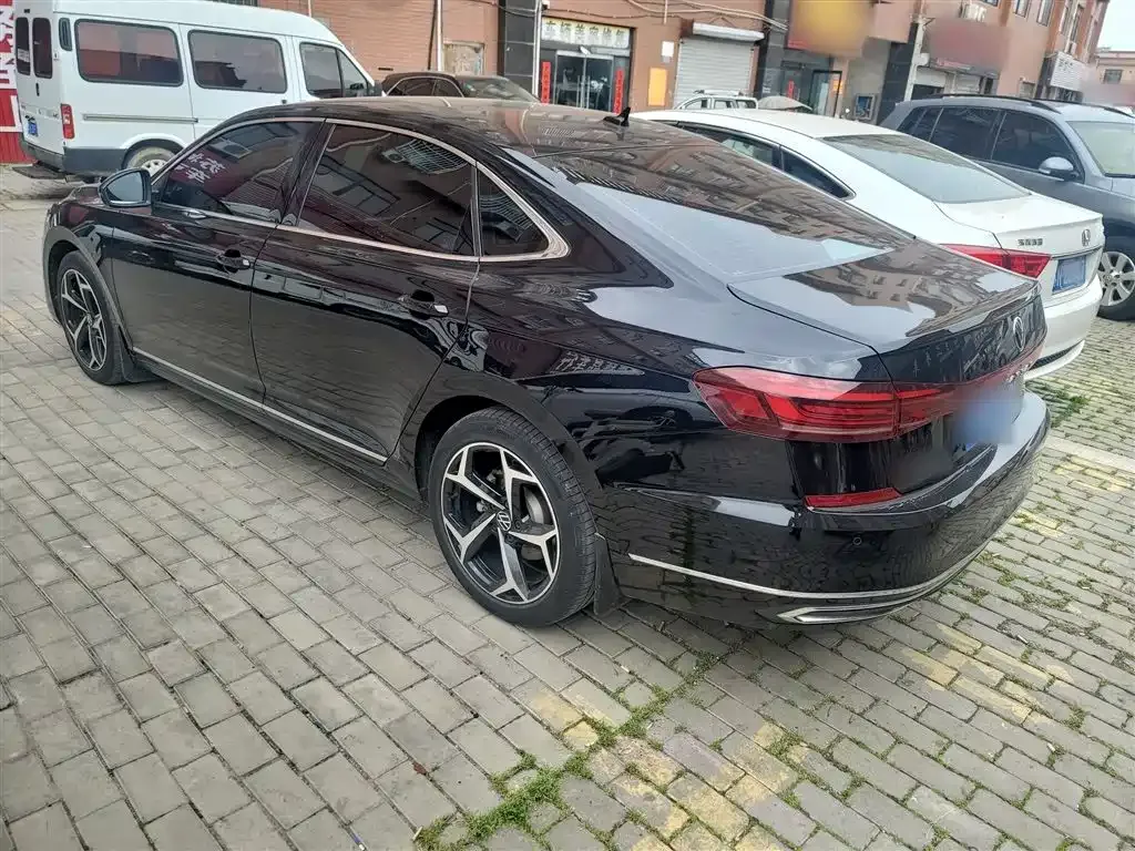 Volkswagen Passat 2024 из CN, фото 7