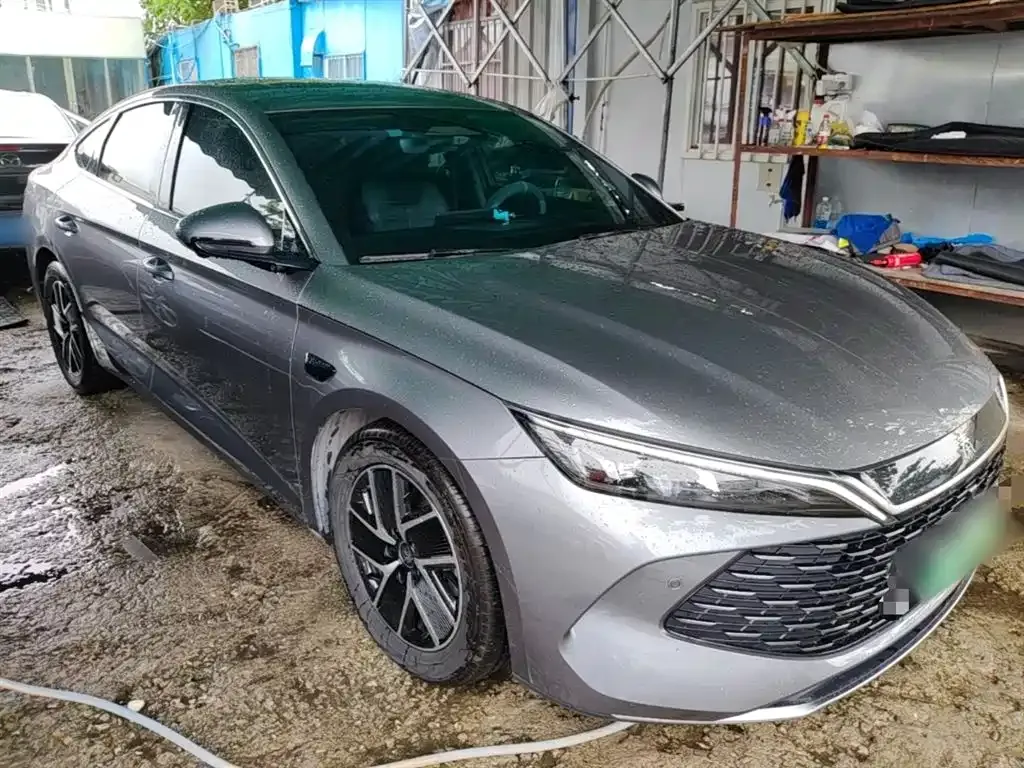 BYD Qin L — фото 10