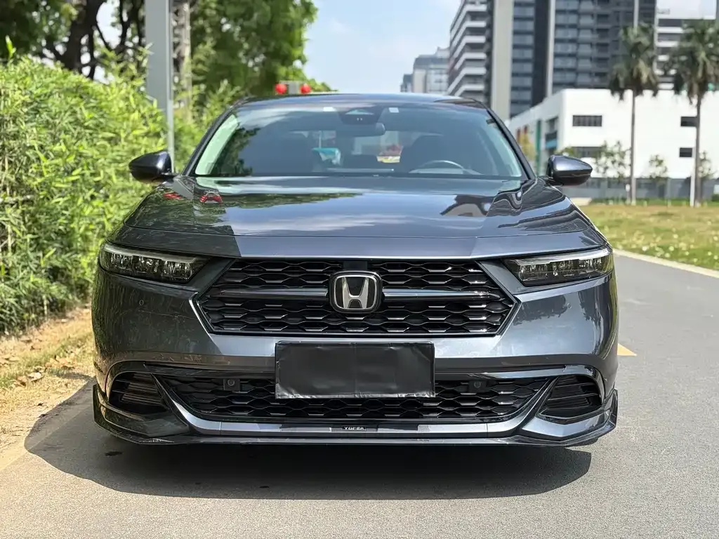 Honda Accord — фото 4