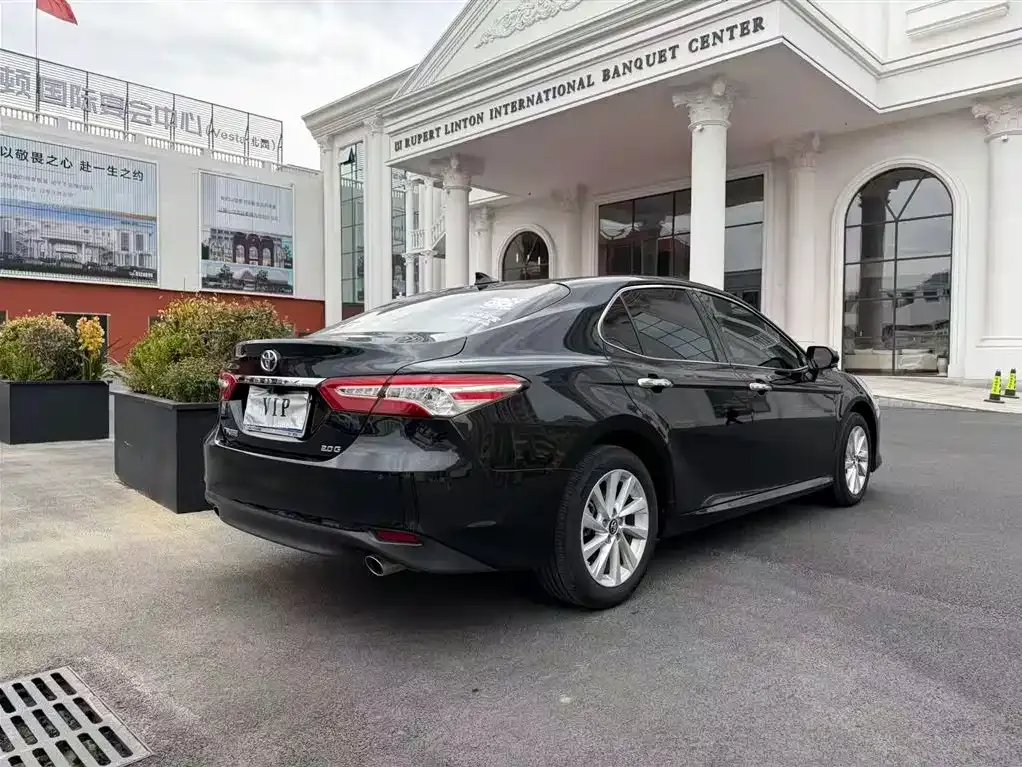 Toyota Camry 2023 из CN, фото 3
