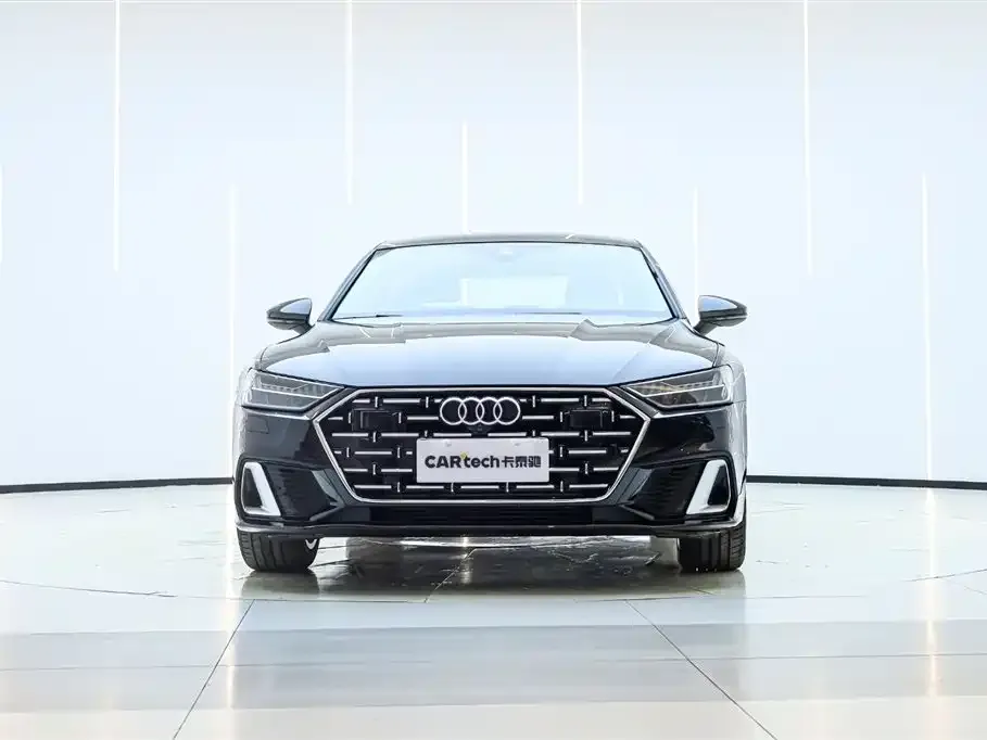 Audi A7L — фото 7