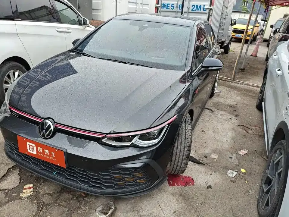 Volkswagen Golf GTI 2024 из CN, фото 1