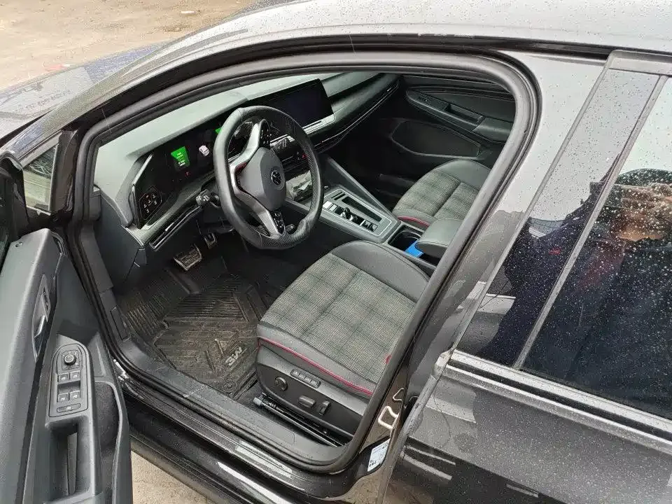Volkswagen Golf GTI 2024 из CN, фото 6