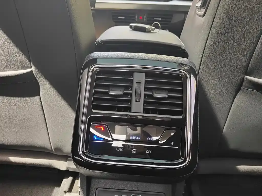 Volkswagen Passat — фото 2