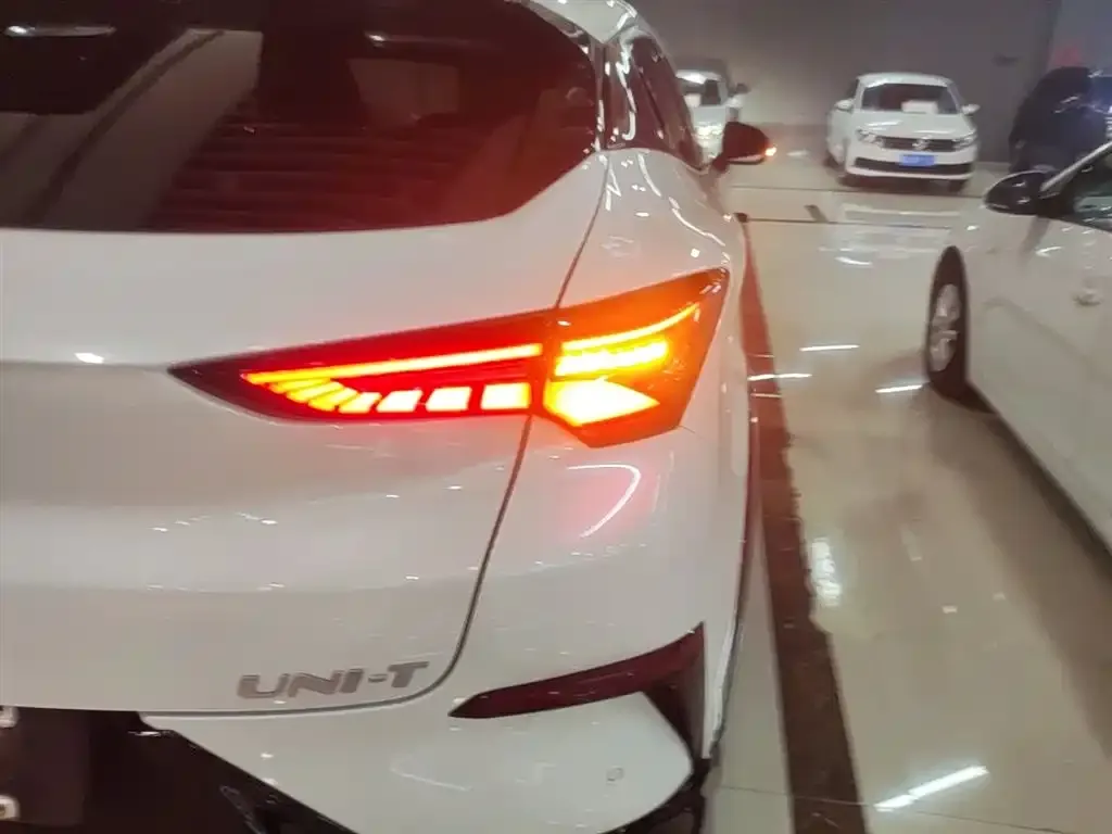 Changan UNI-T 2022 из CN, фото 6