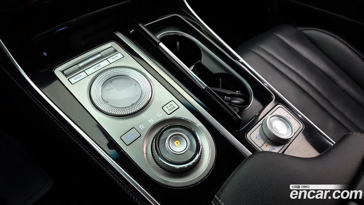 Genesis GV80 — фото 10