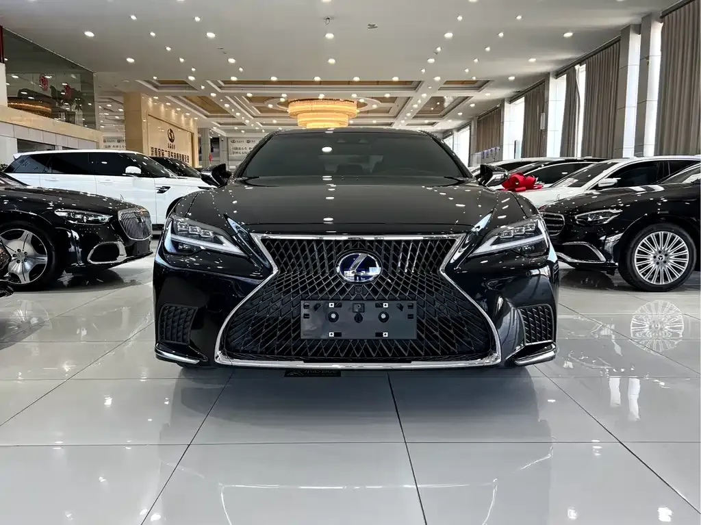 Lexus LS 2021 из CN, фото 3