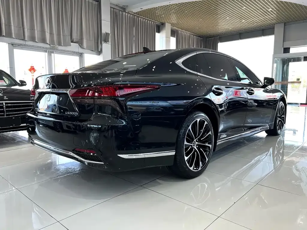 Lexus LS 2021 из CN, фото 5