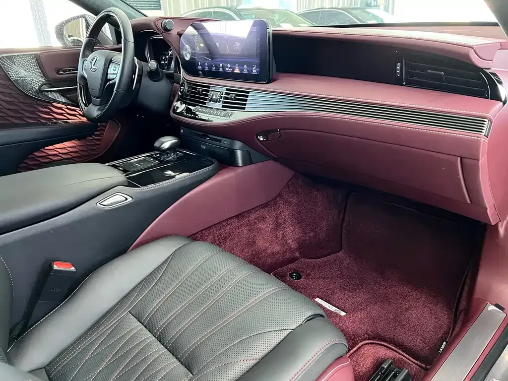 Lexus LS 2021 из CN, фото 9