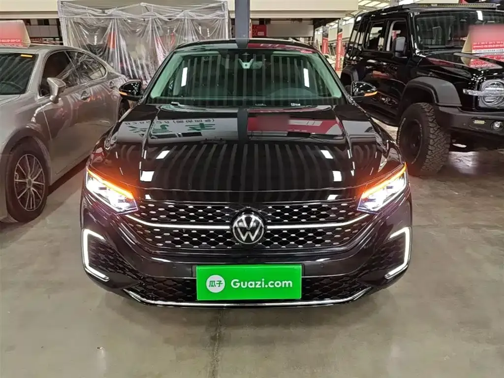 Volkswagen Passat 2023 из CN, фото 5