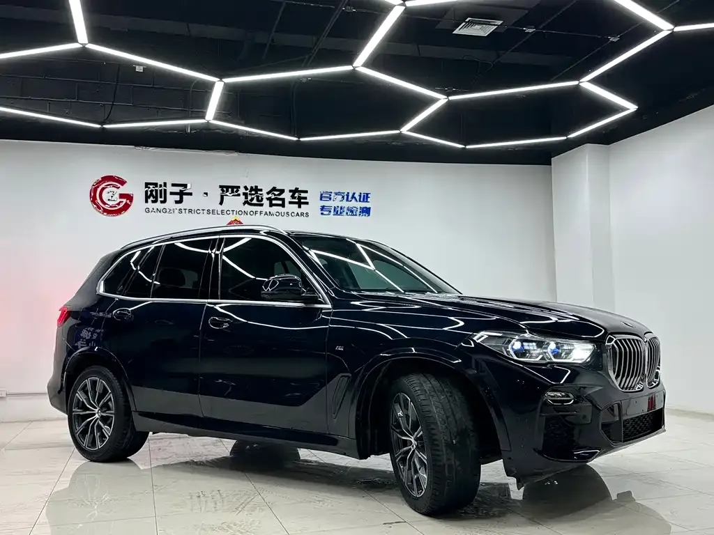 BMW X5 (Import) — фото 3