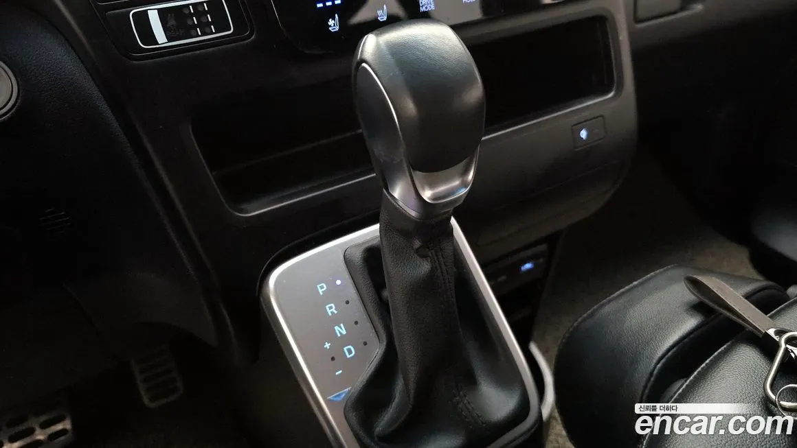 Hyundai Staria — фото 4