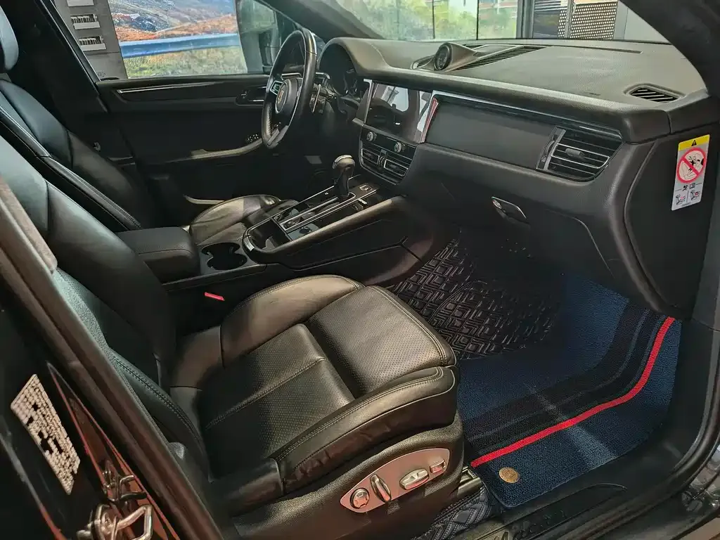 Porsche Macan 2022 из CN, фото 8